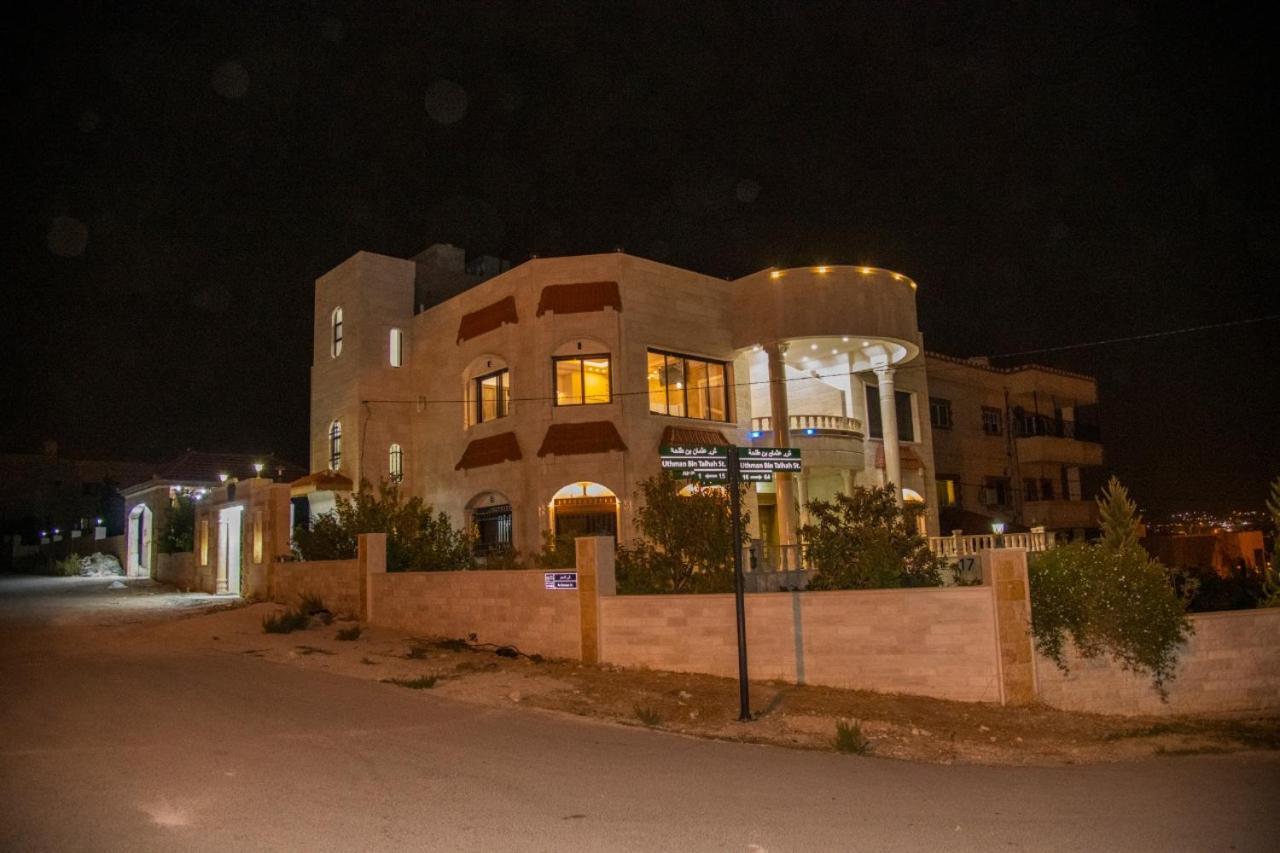 Lotus Housing For Furnished Apartments Jarash Exterior photo