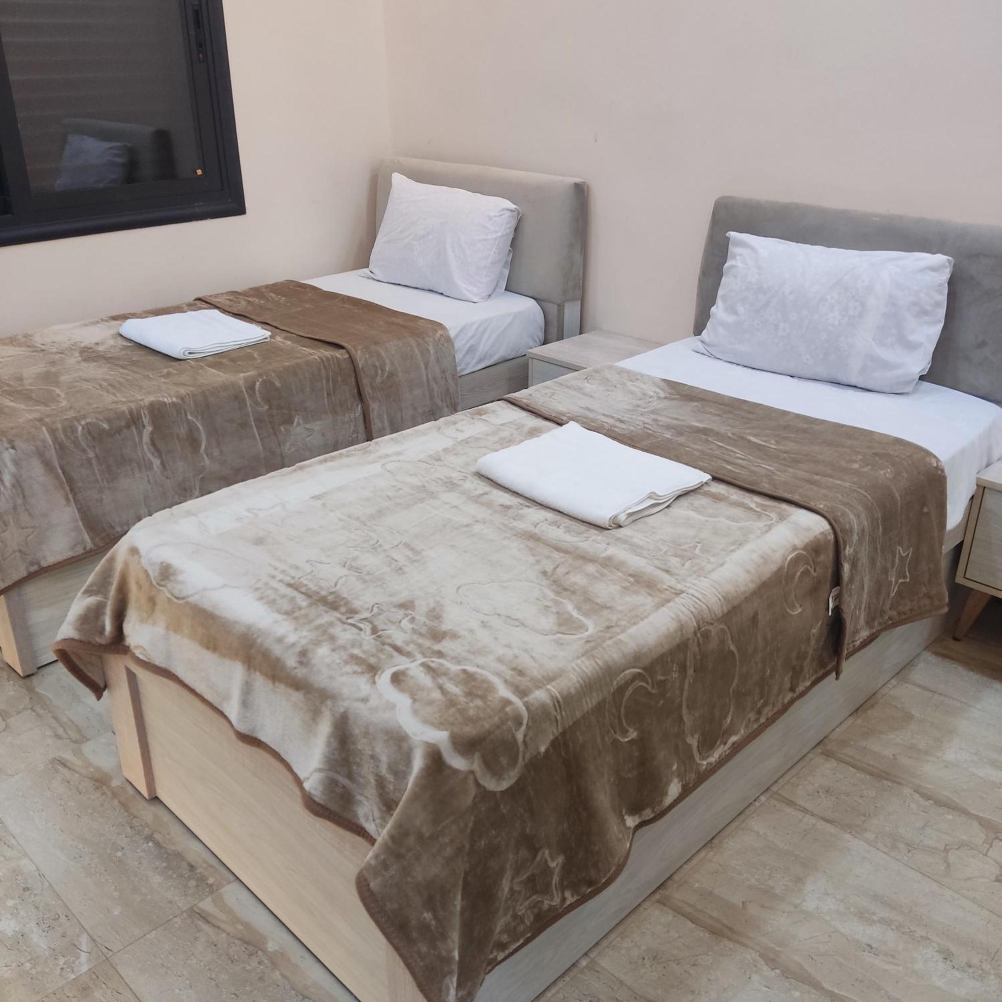 Lotus Housing For Furnished Apartments Jarash Exterior photo