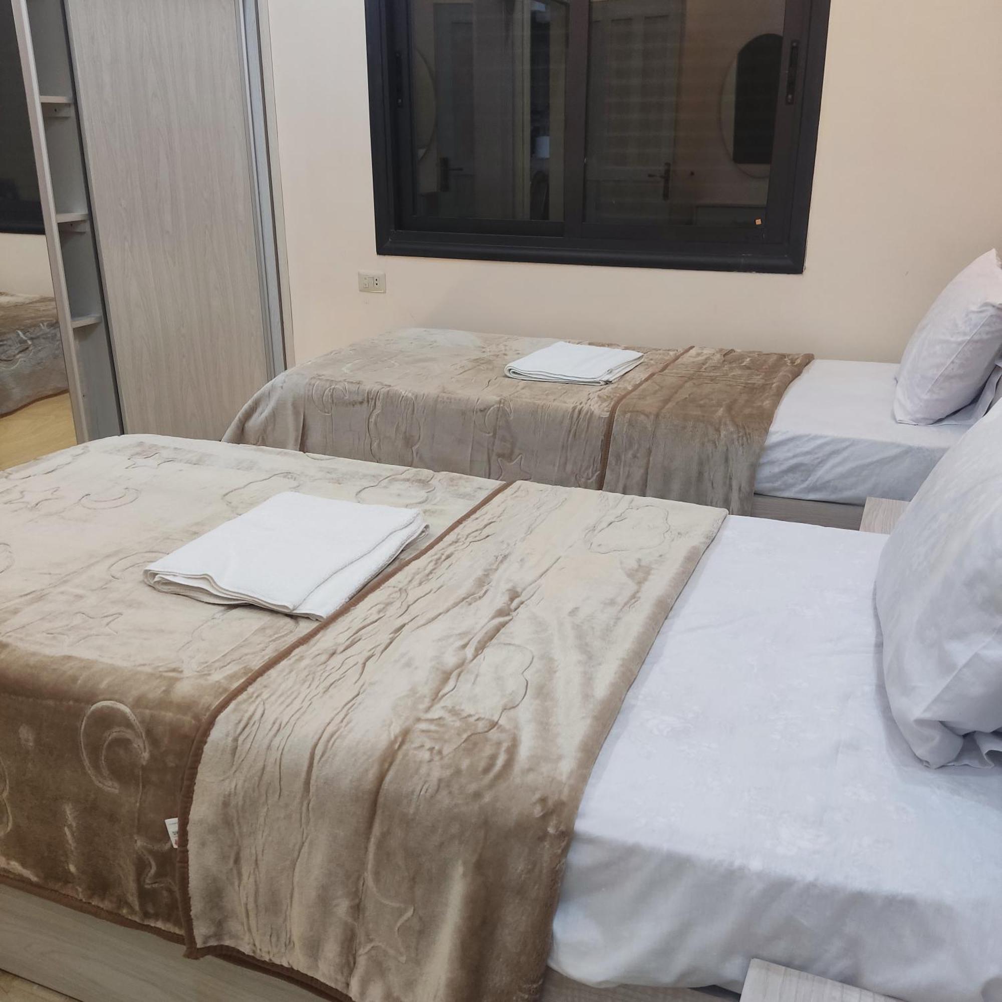 Lotus Housing For Furnished Apartments Jarash Exterior photo